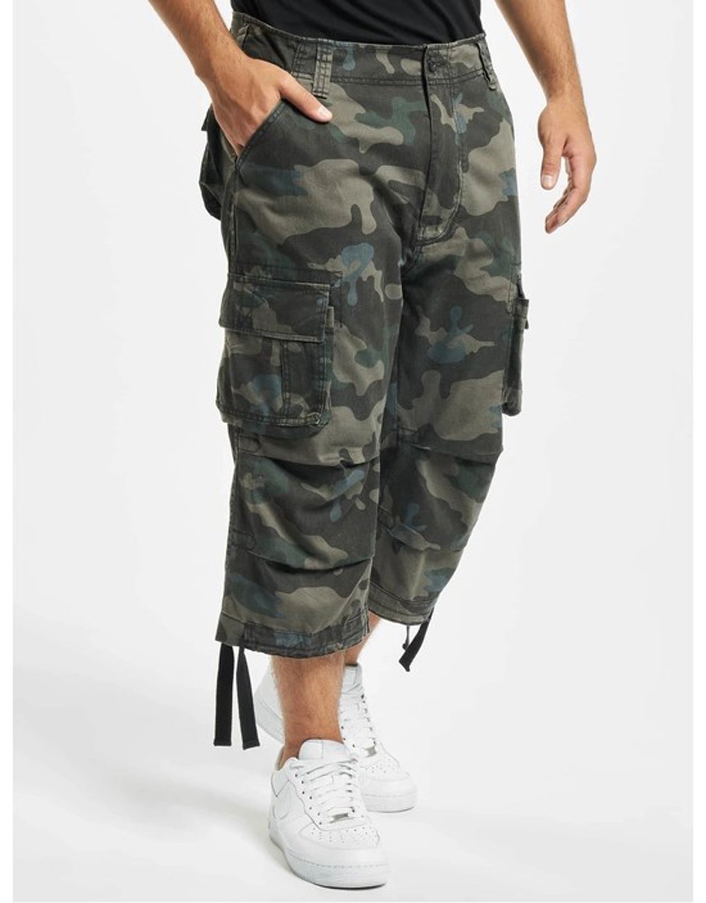 Brandit Urban Legend 3/4 Shorts
