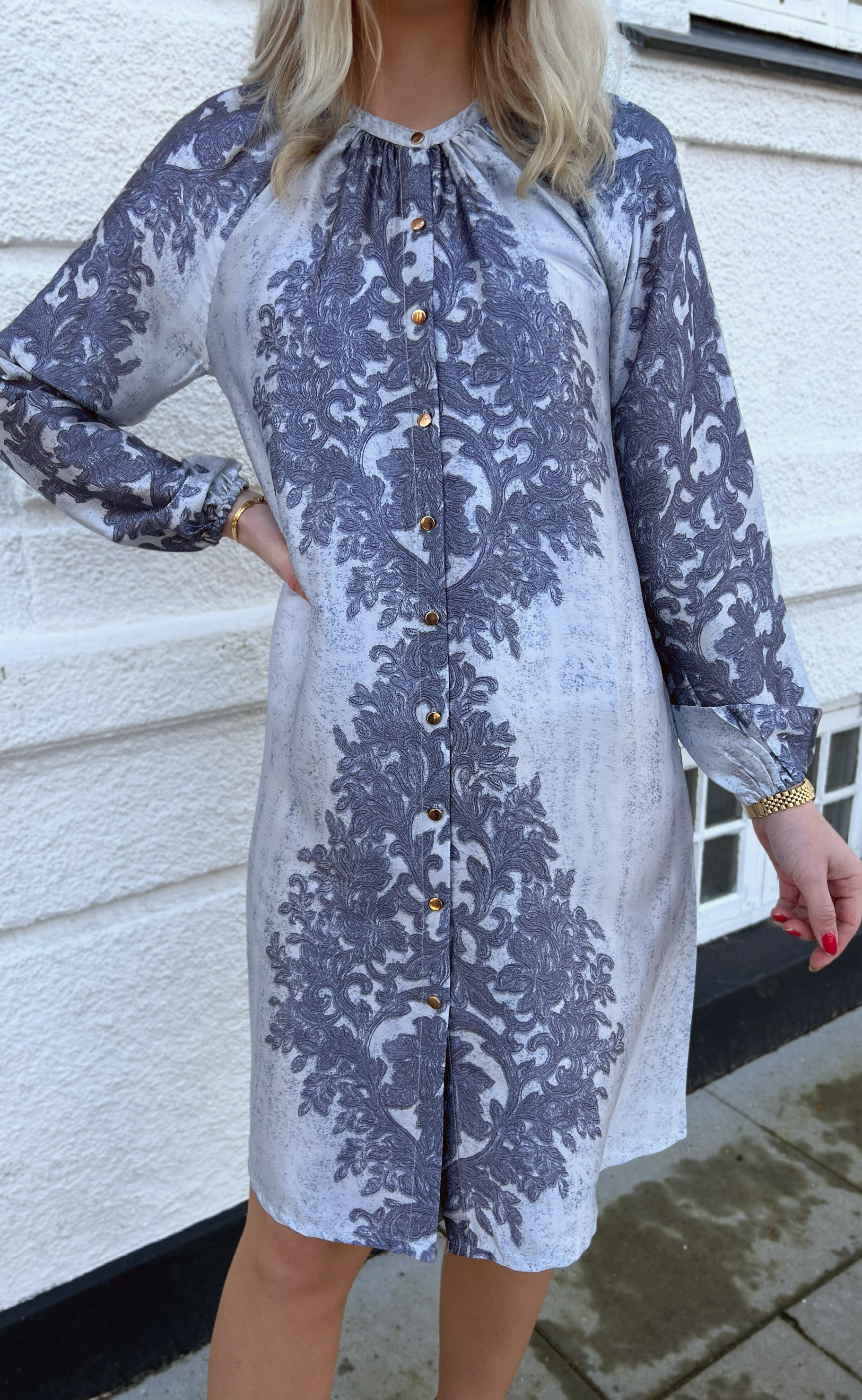 Say INA Copenhagen Kjole - Rita - Grey Paisley