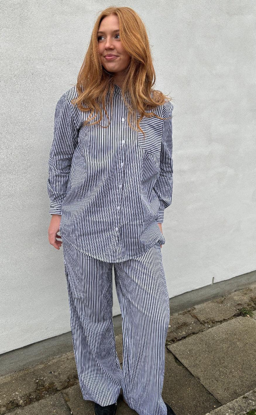 H2O Skjorte - Rønne Essential LS - Black/White Stripe