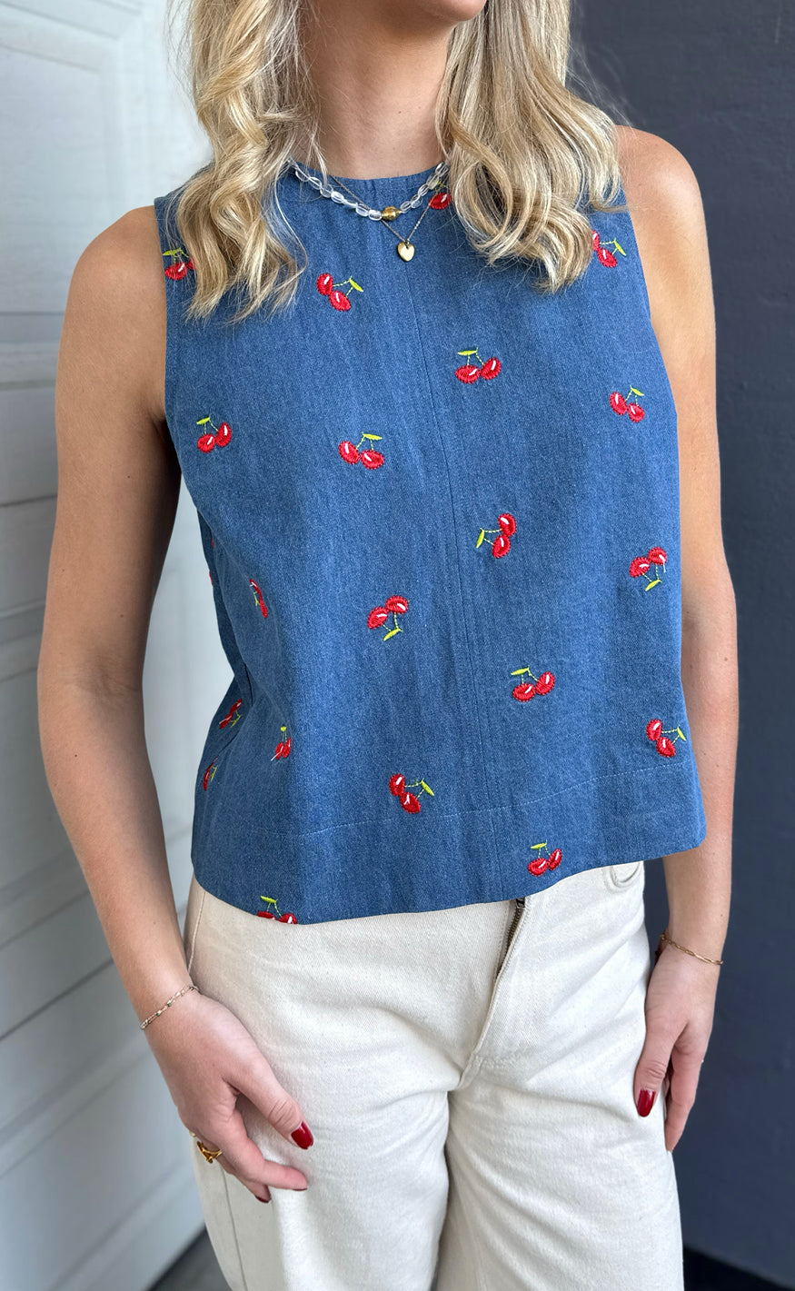 Say INA Copenhagen Top - Naja - Denim Blue w. Cherries