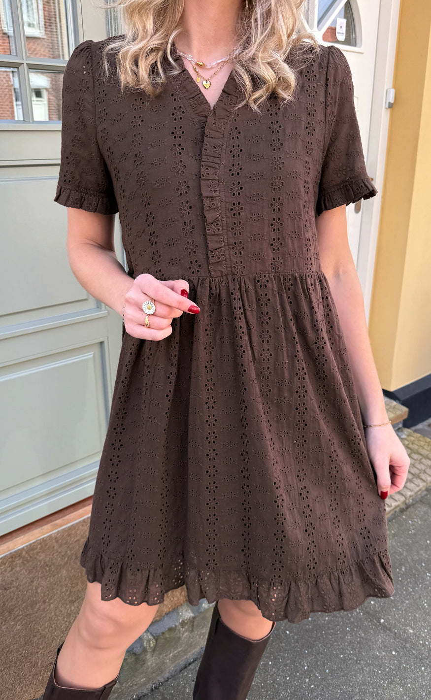 Say INA Copenhagen Kjole - Catja Summer - Mocca Broderie Anglaise