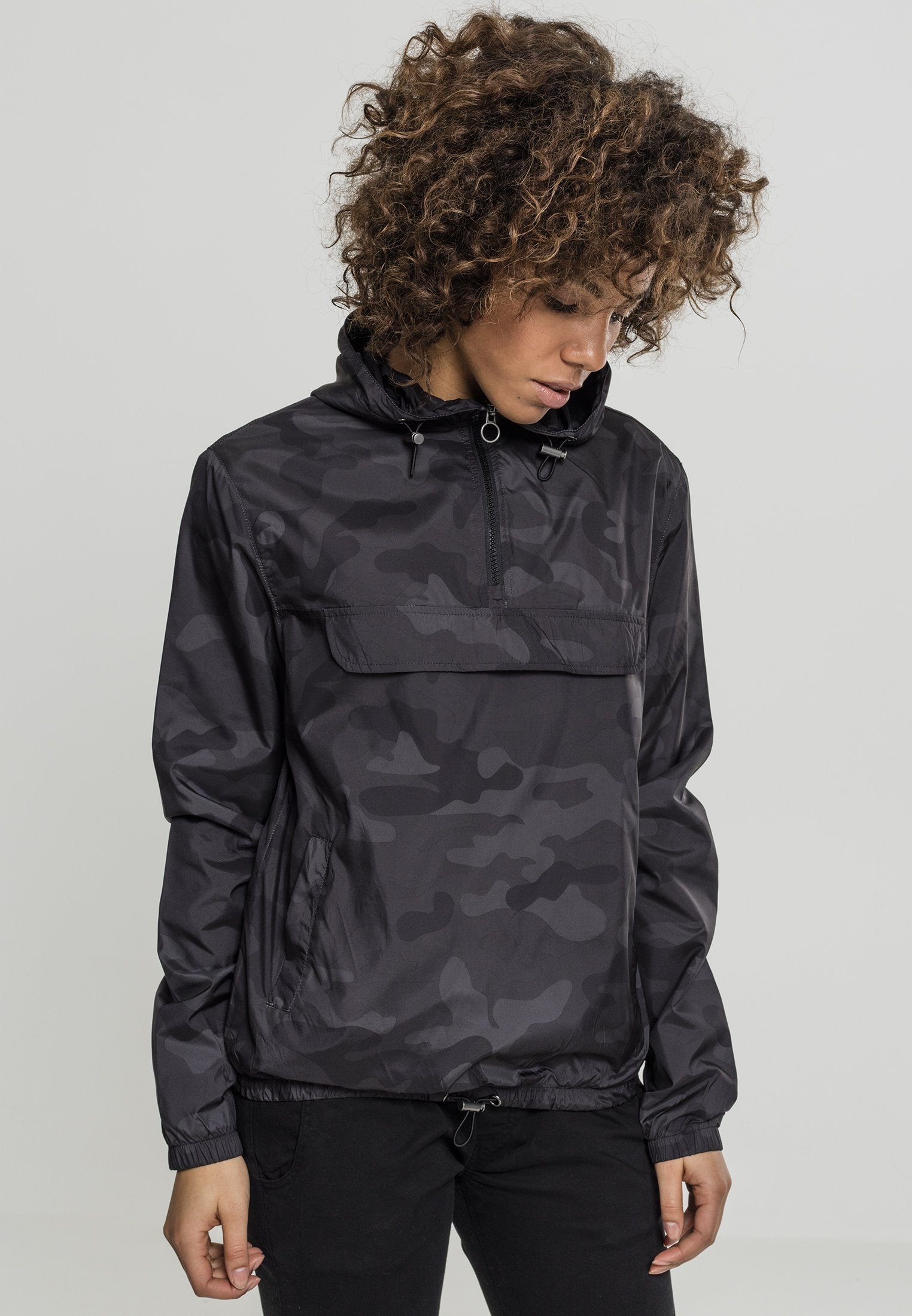 Urban Classics Ladies Camo Pull Over Jacket Online nu