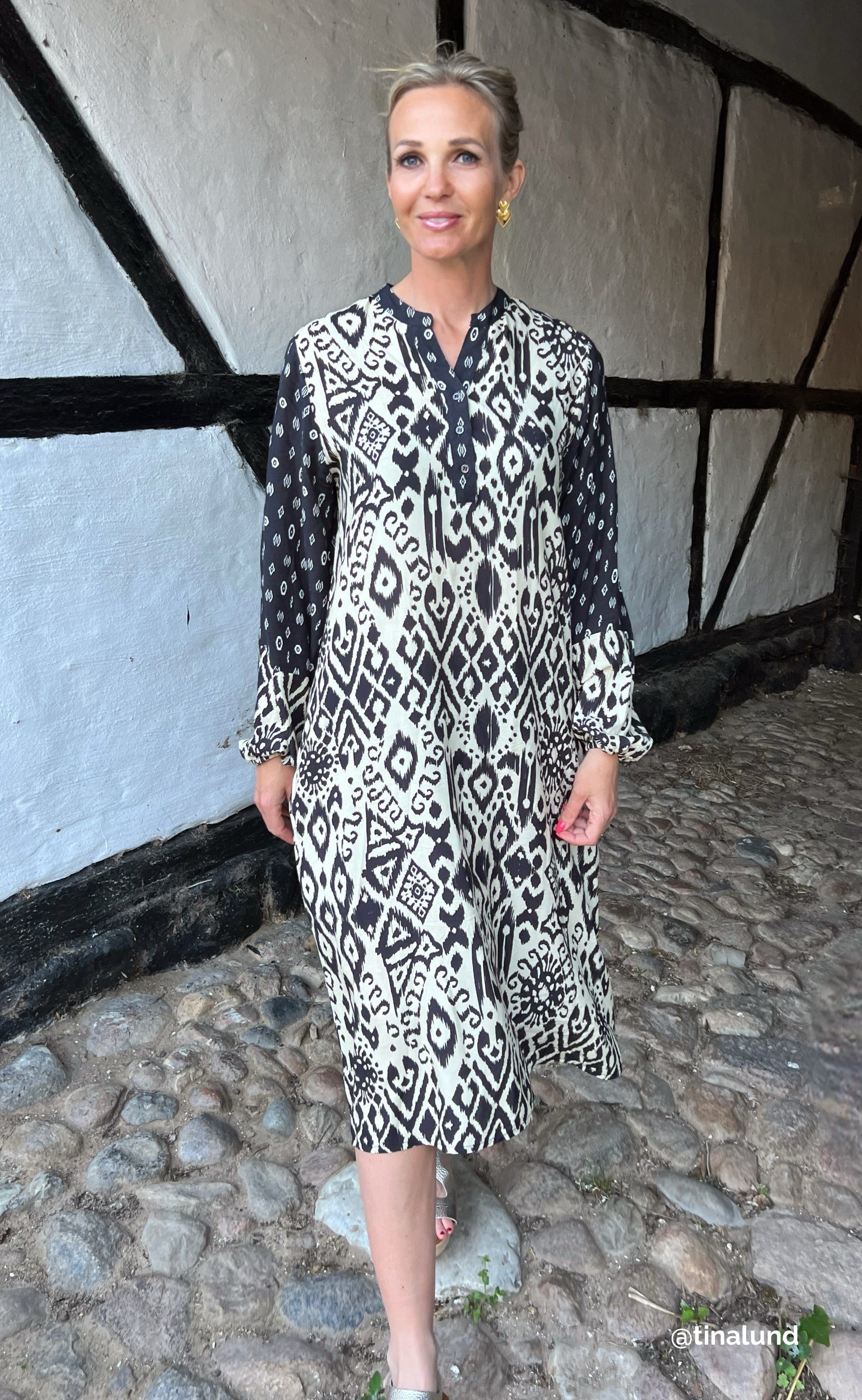 Say INA Copenhagen Kjole - Helena - Black / Off White Mode
