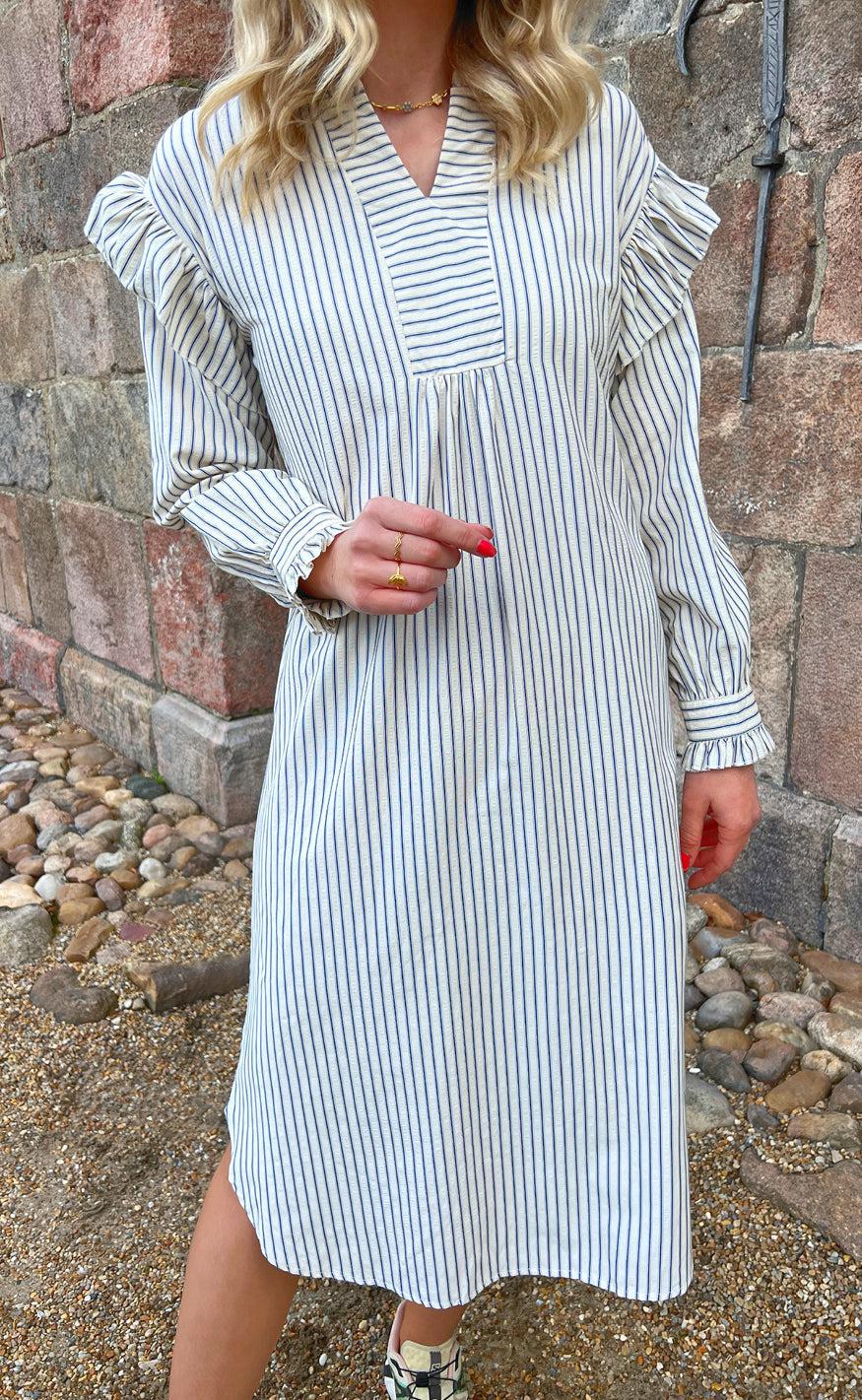 Say INA Copenhagen Kjole - Wilja - White/Blue Stripes