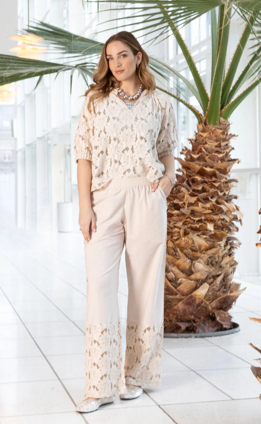 Black Colour Bukser - Nelly Flower - Champagne Online Hot Salg