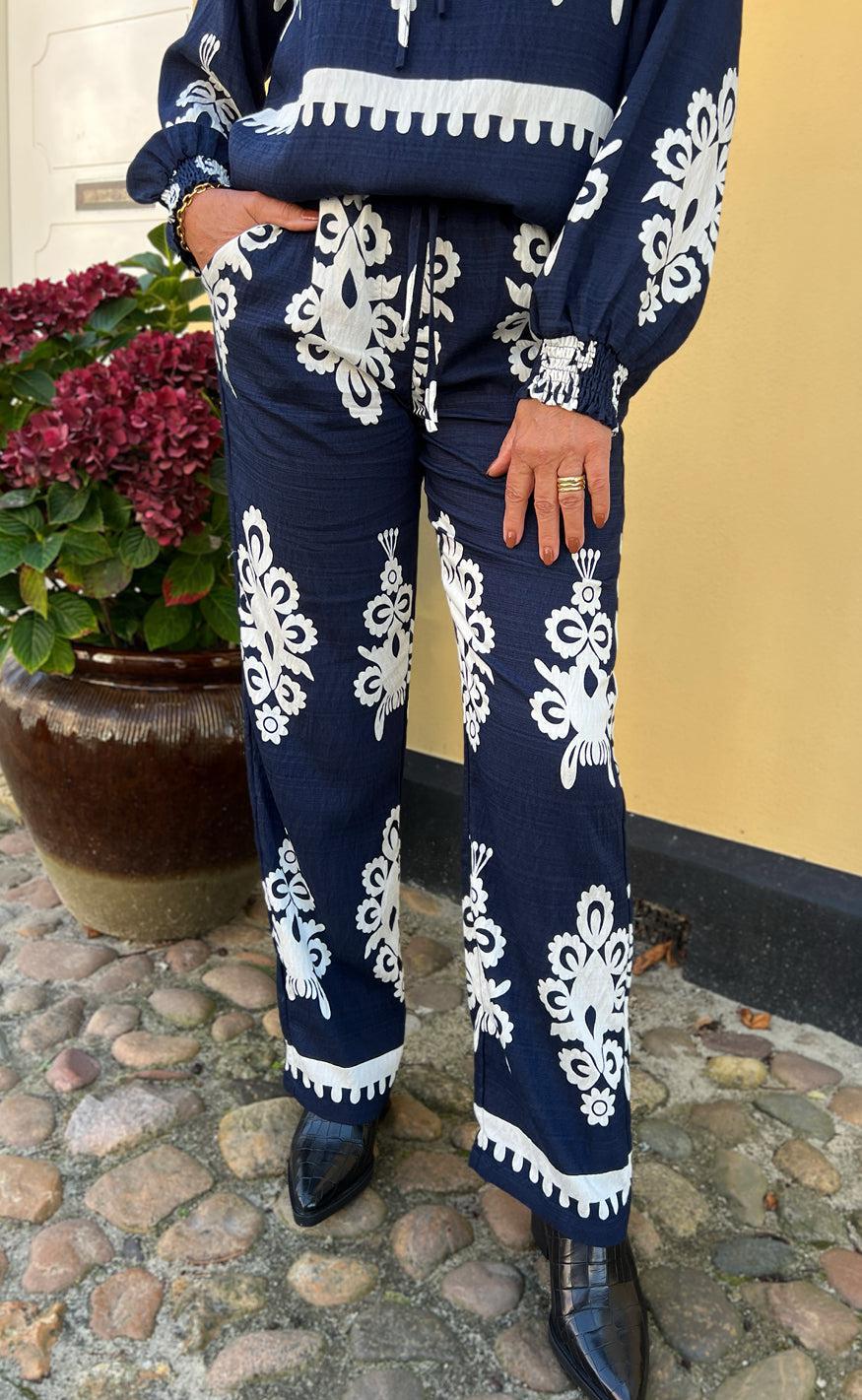 Say INA Copenhagen Bukser - Tora - Navy Blue Paisley