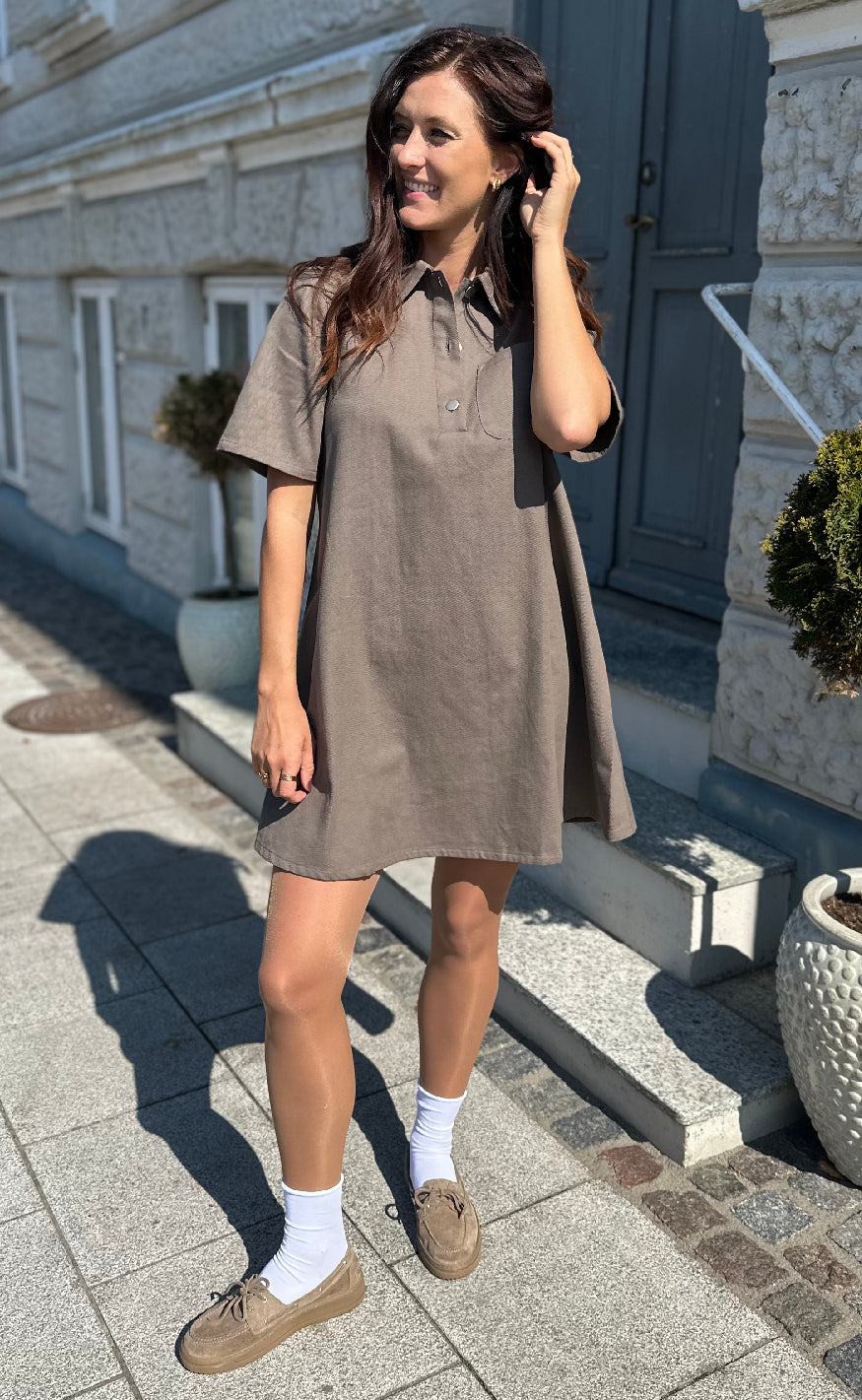 Noella Kjole - Jozie - Morel Mode