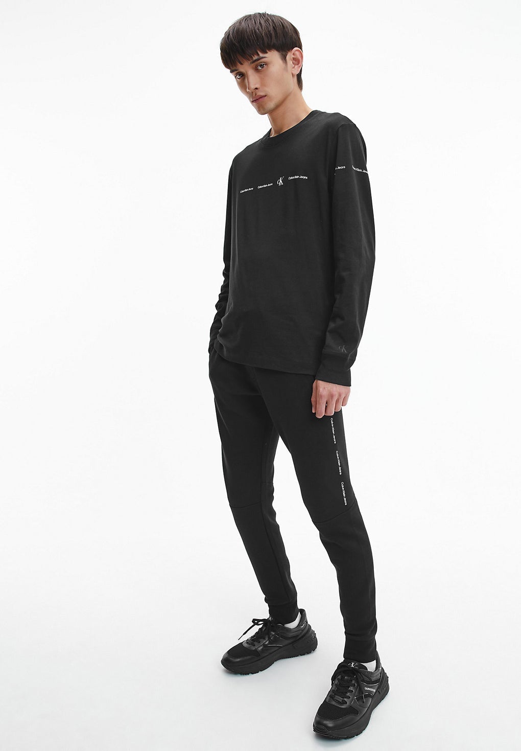 Calvin Klein Jeans Repeat Logo Long Sleeve T-Shirt