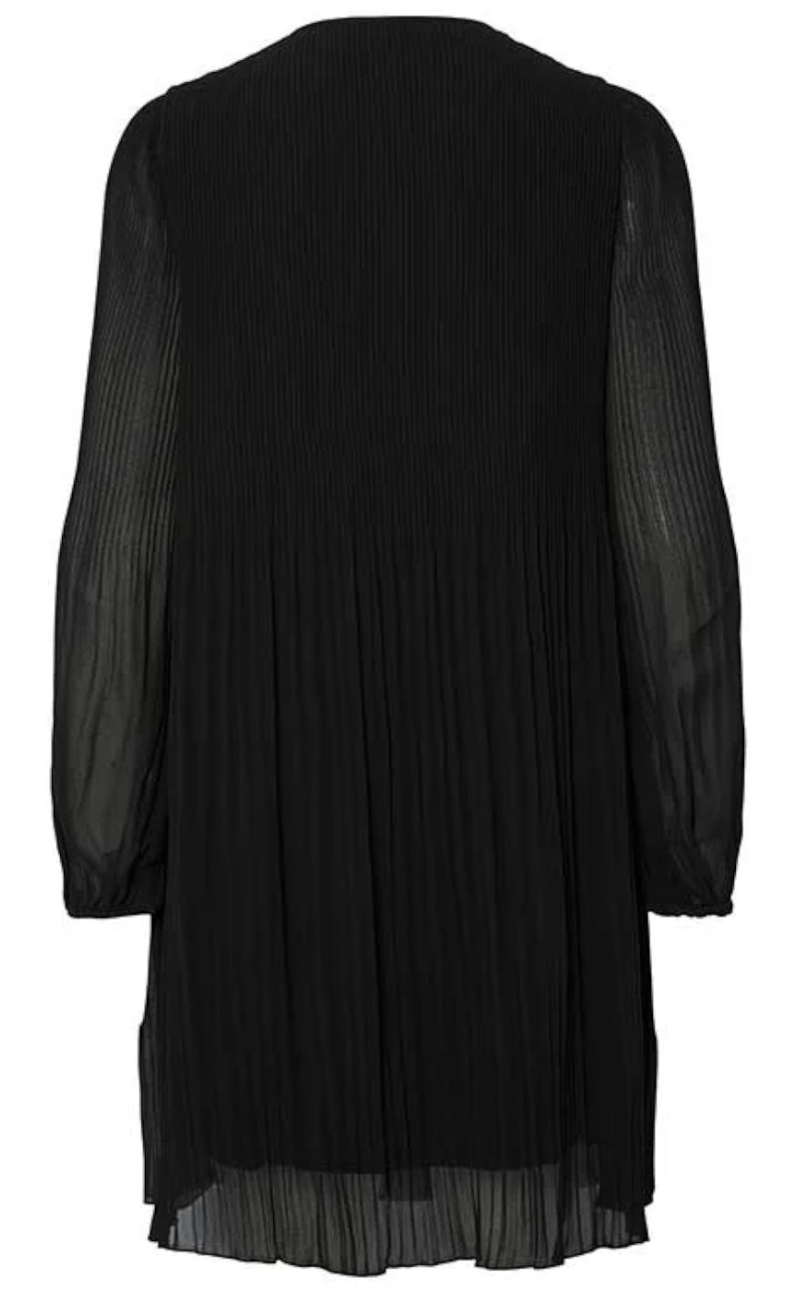 Pieces Kjole - Naomie O-Neck Short - Black