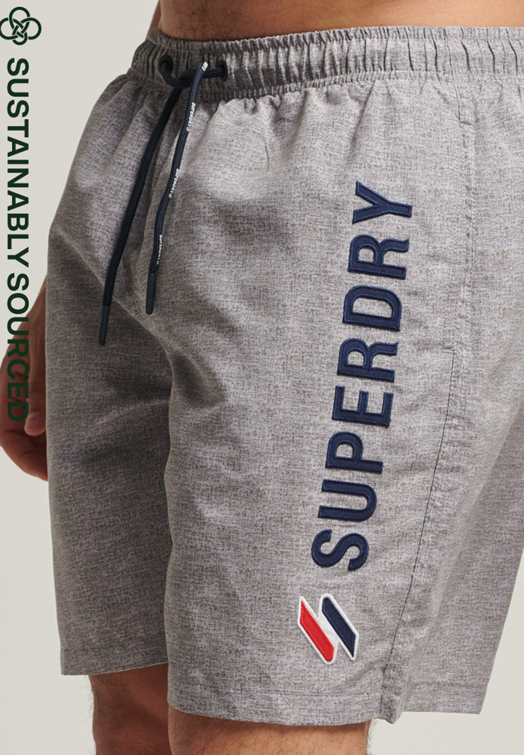 Superdry Code Applique 19 Inch Swim Shorts Udsalg