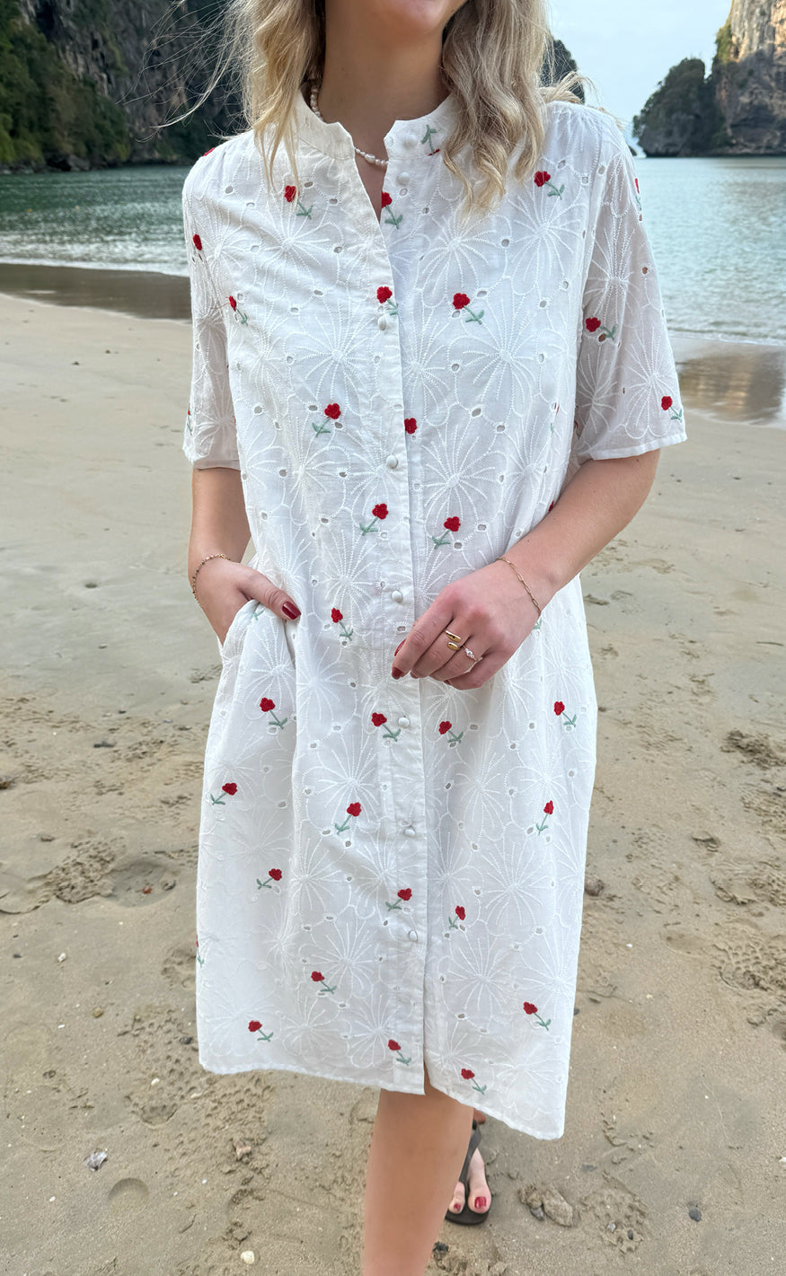 Say INA Copenhagen Kjole - Claudia - White Lace W. Embroidery Flowers Online nu