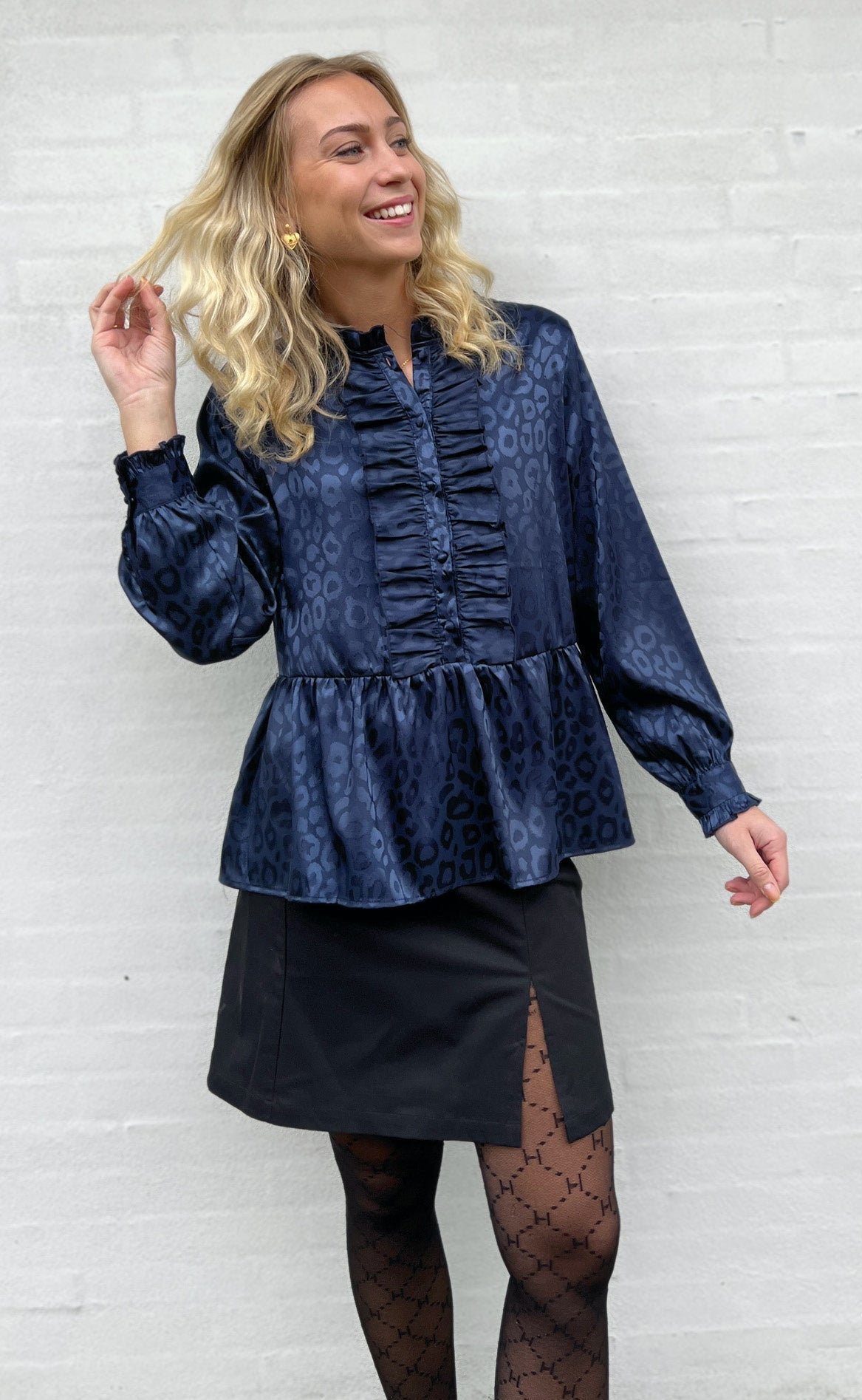 Say INA Copenhagen Skjorte - Evie - Navy Blue Leopard