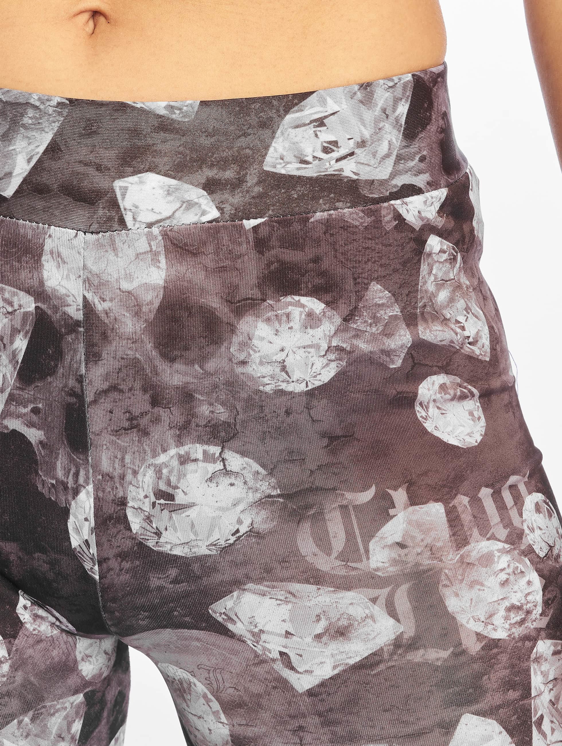 Thug Life Dia Leggings