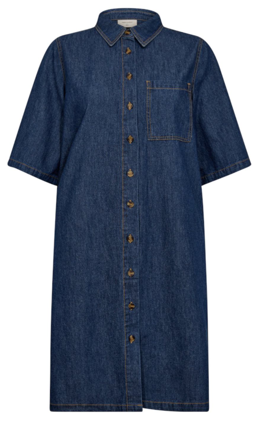 Freequent Kjole - Lisea - Medium Blue Denim Online salg