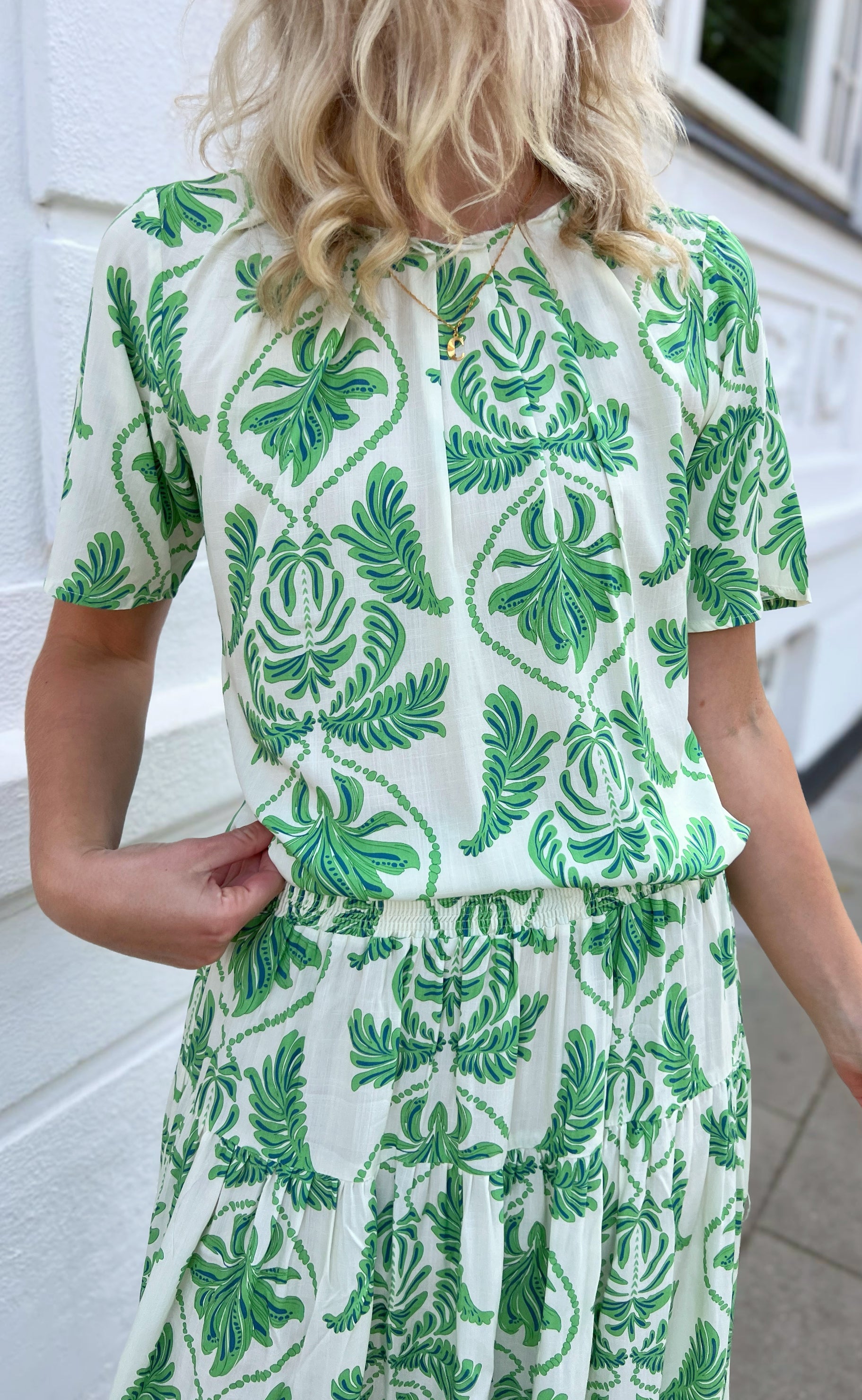 Say INA Copenhagen Bluse - Vicky - White/Green Paisley Udsalg
