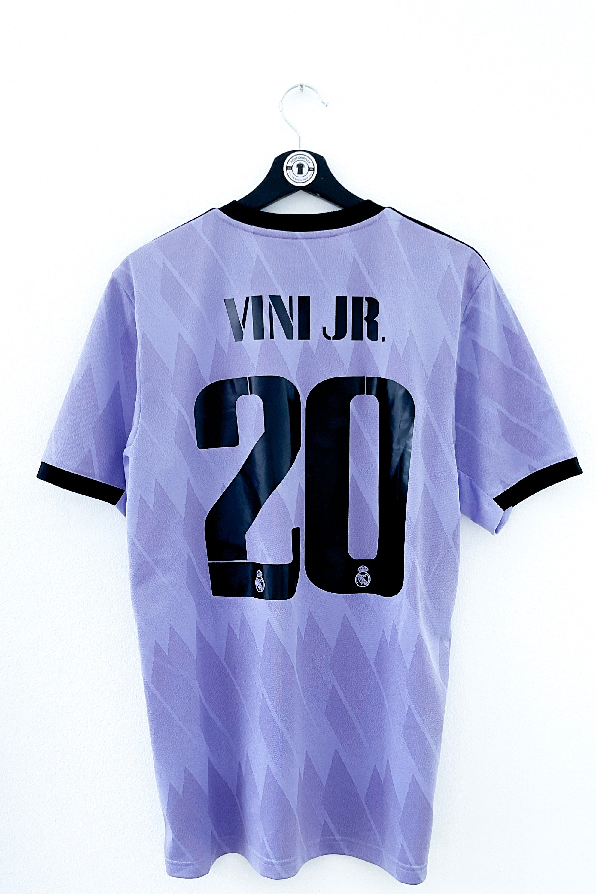 Real Madrid 2022/2023 Udebane #Vini Jr. 20 Medium 10/10