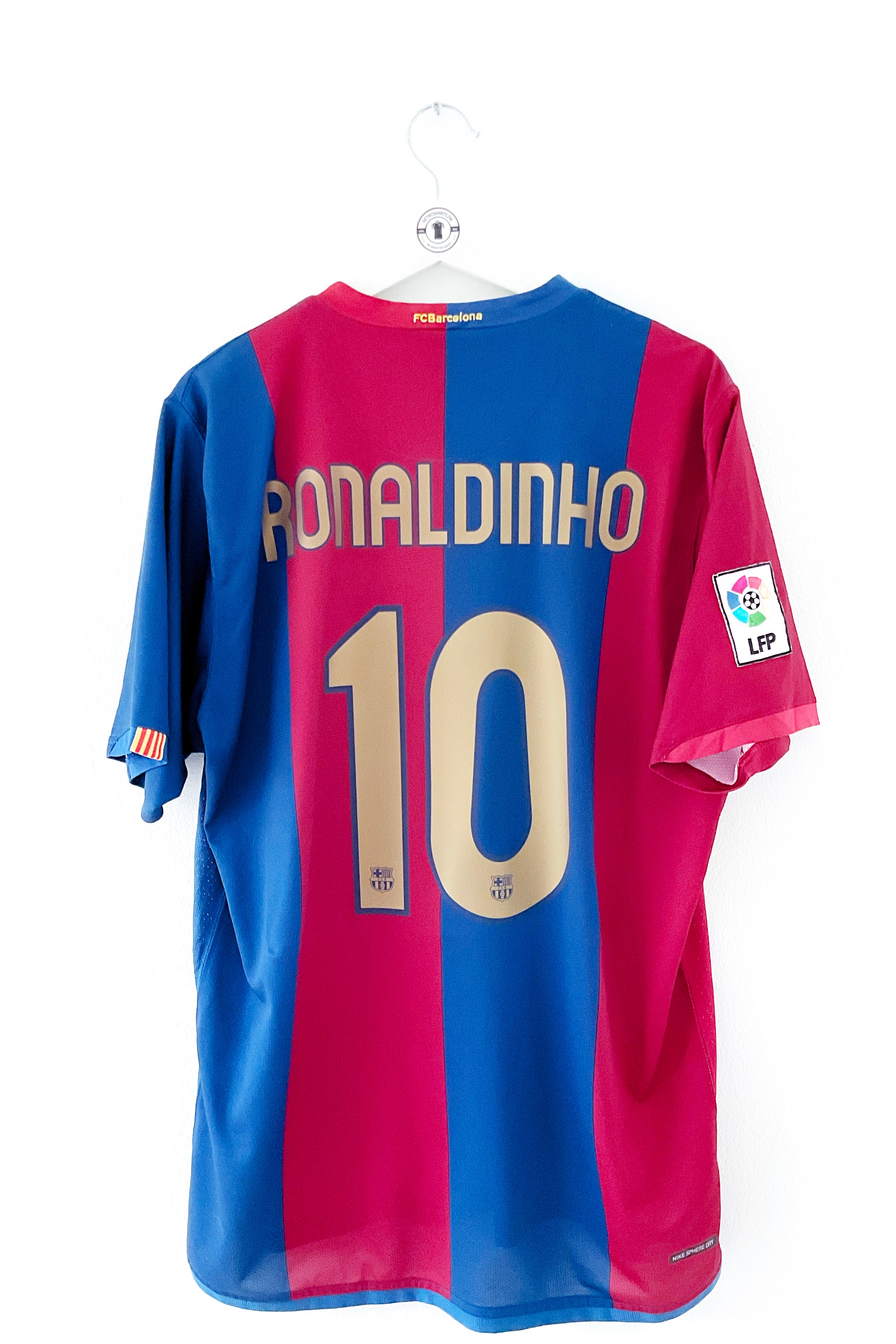 Barcelona 2006/2007 Hjemmebane #Ronaldinho 10 Large 9/10