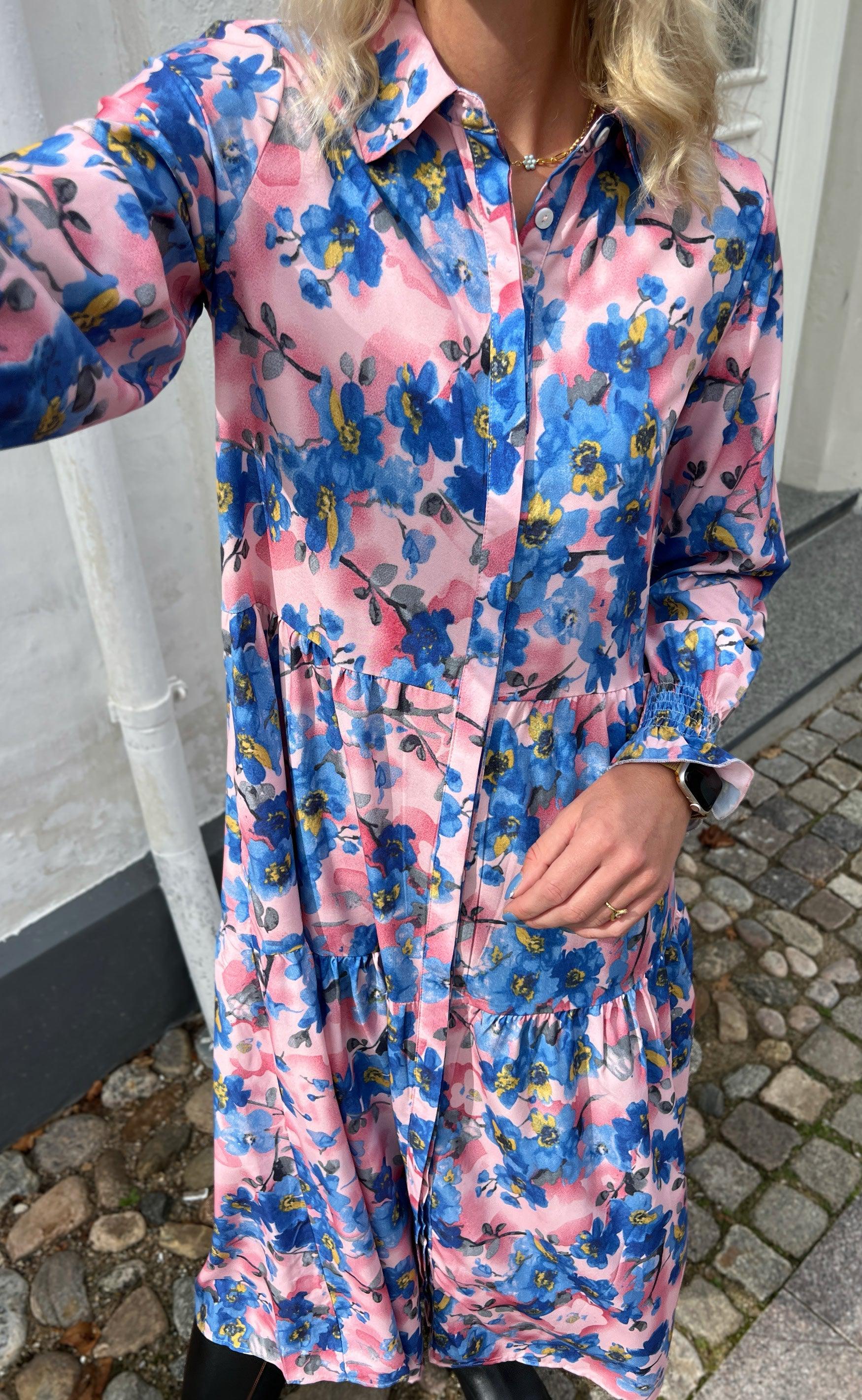 Say INA Copenhagen Kjole - Anna - Blue Flower Levere