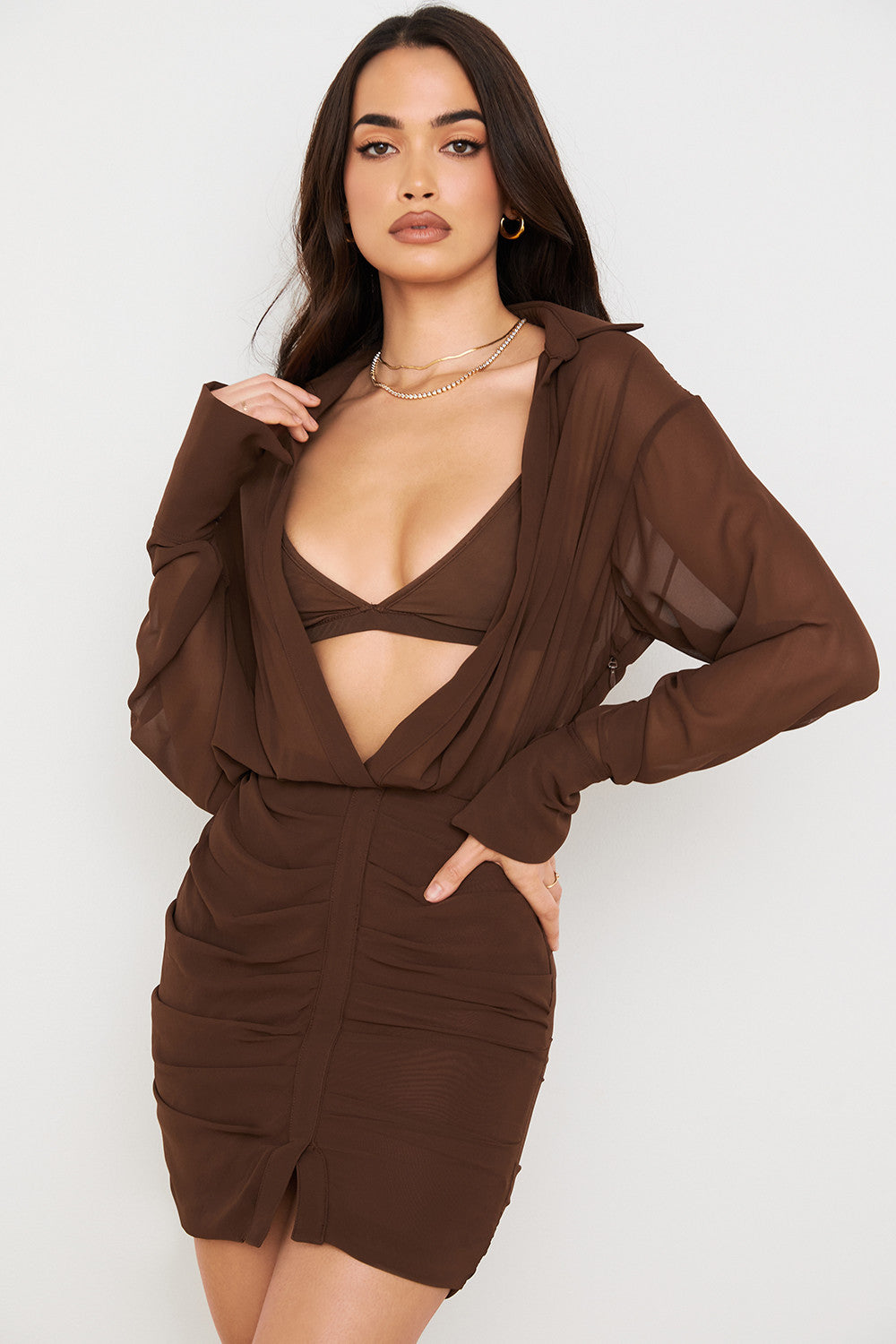 Chokolade chiffon skjortekjole og bralette