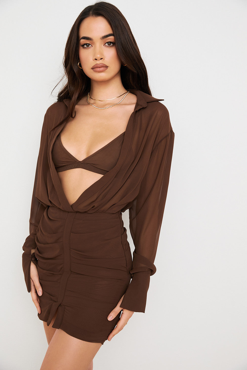 Chokolade chiffon skjortekjole og bralette