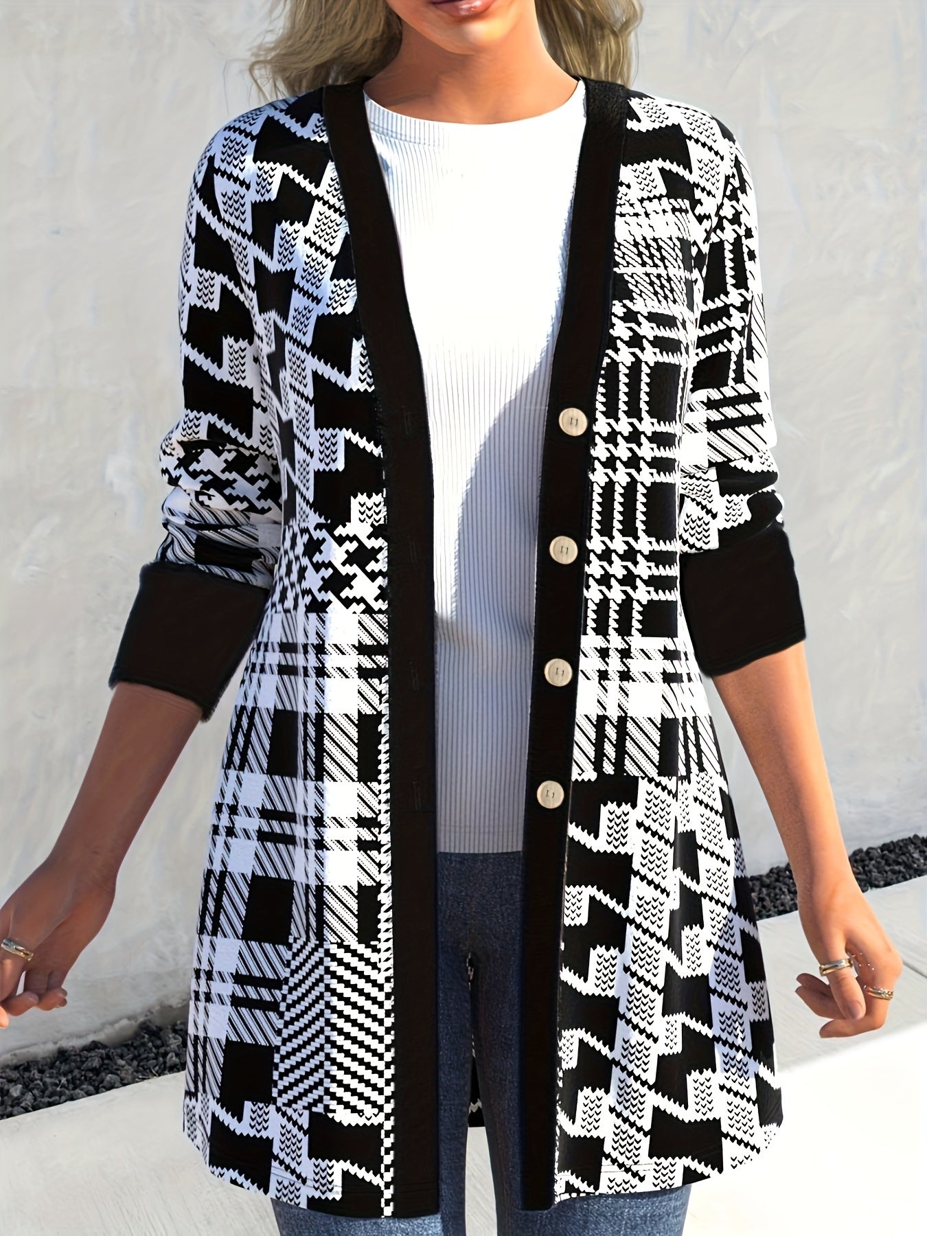 Cardigan med geometrisk mønster