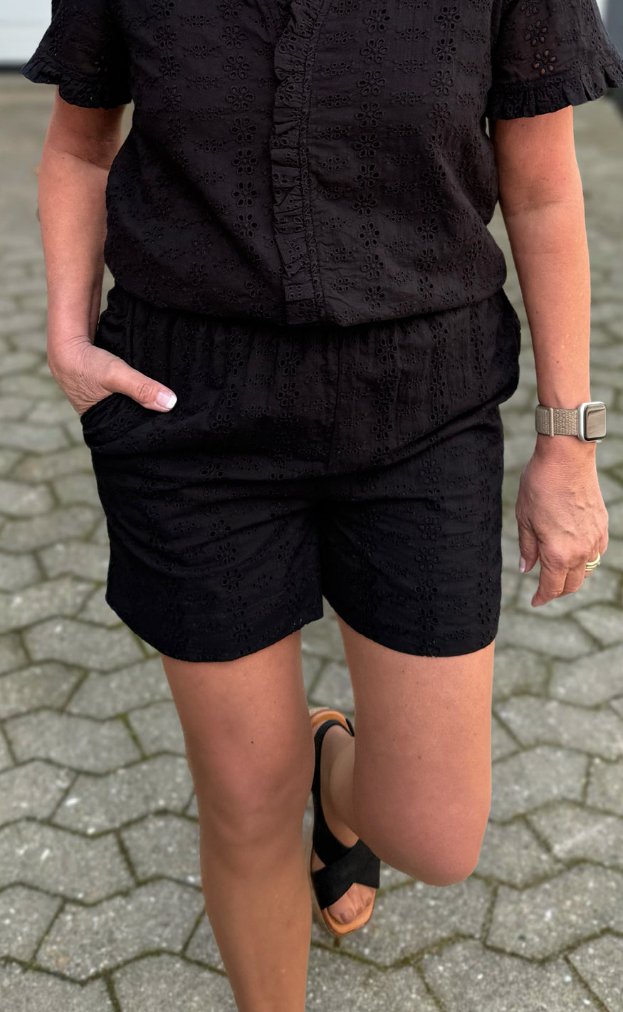 Say INA Copenhagen Shorts - Catja - Black Broderie Anglaise