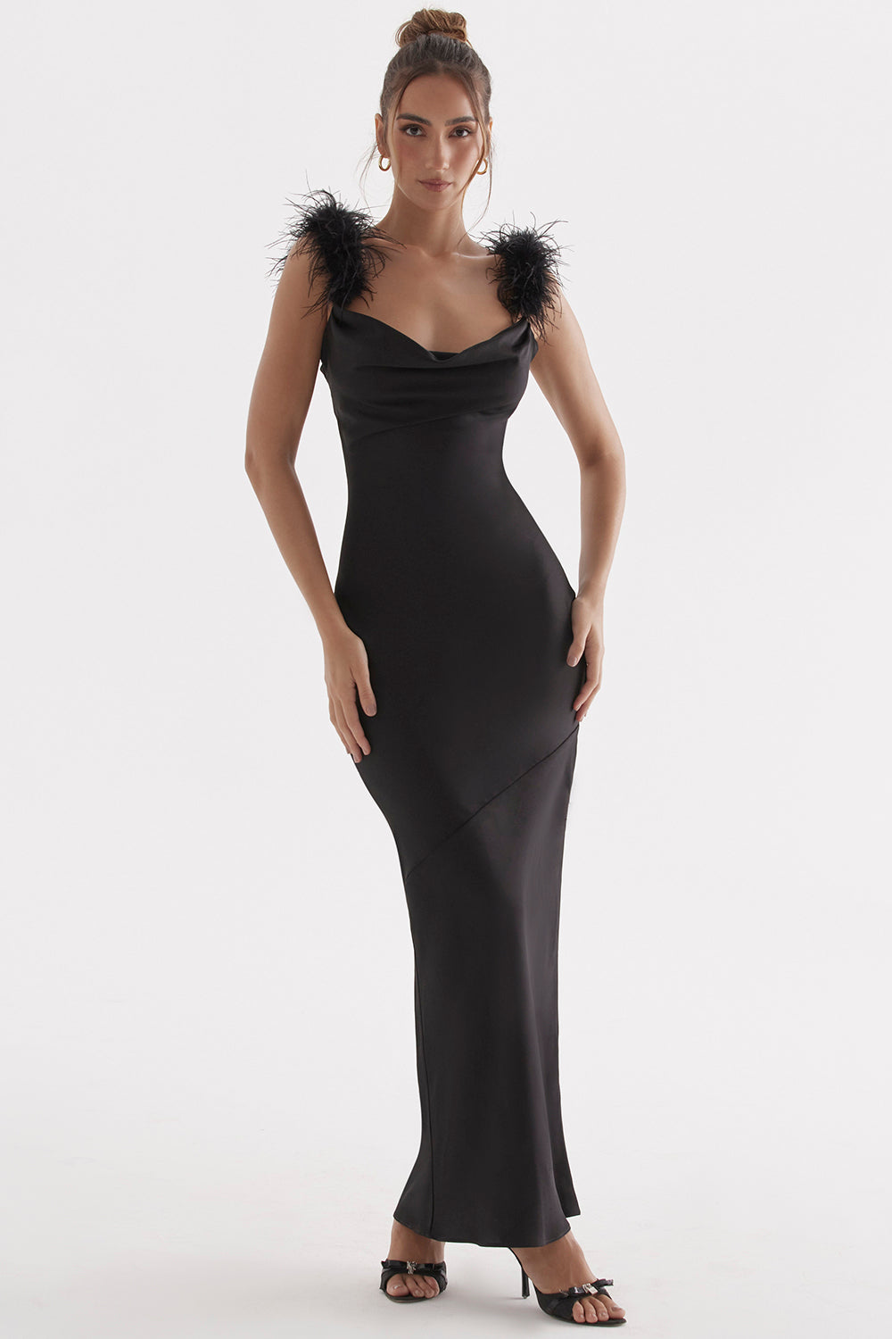 Sort satin maxi kjole