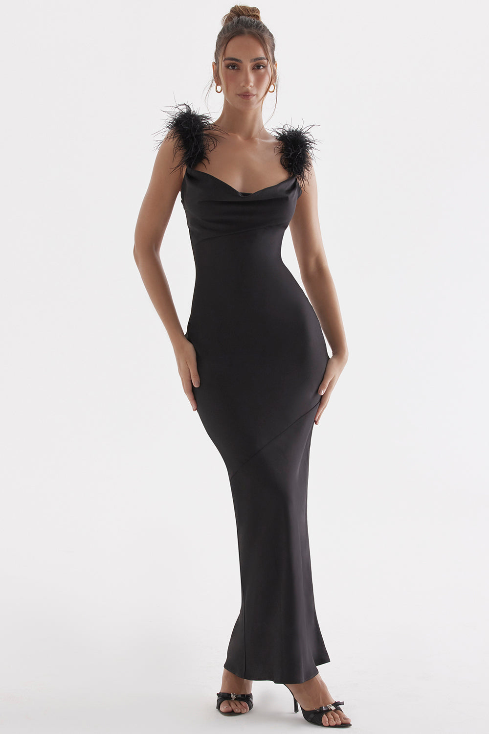 Sort satin maxi kjole