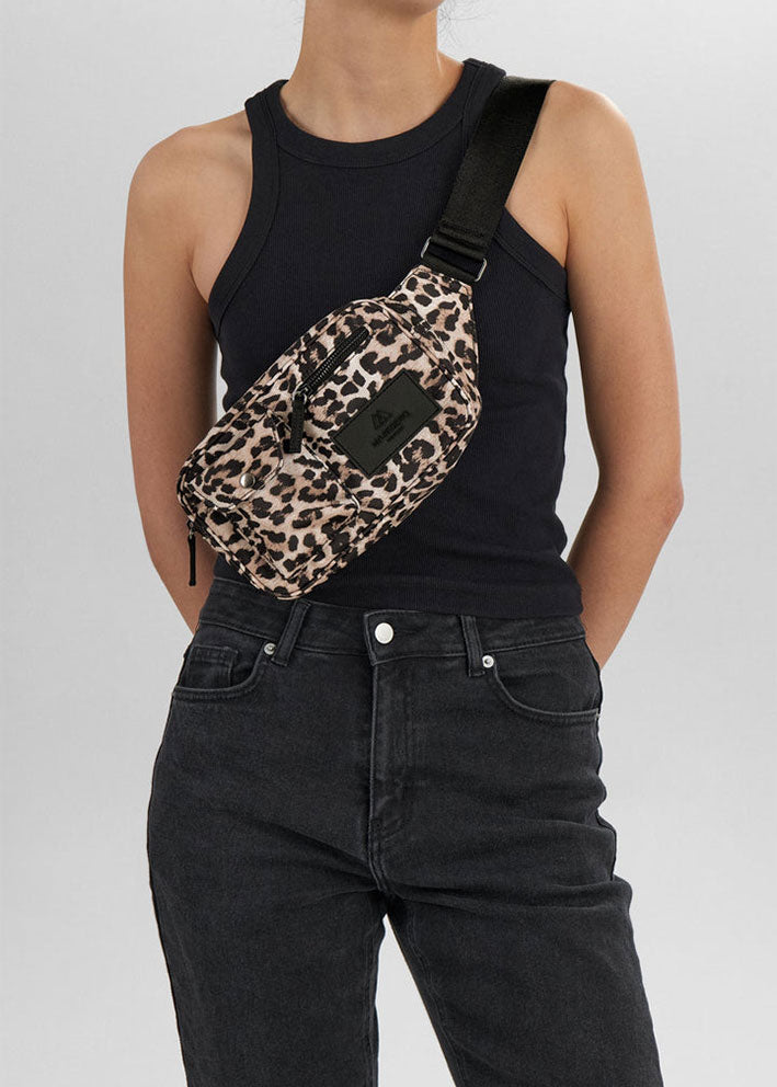 Markberg Darla Bum Bag Bæltetaske - Leopard Mode