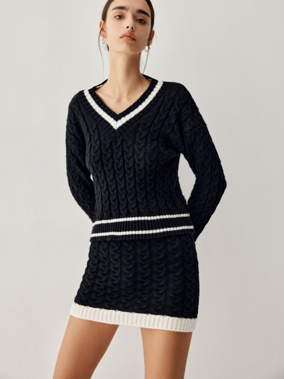 Vintage strikket sweater og nederdel sæt
