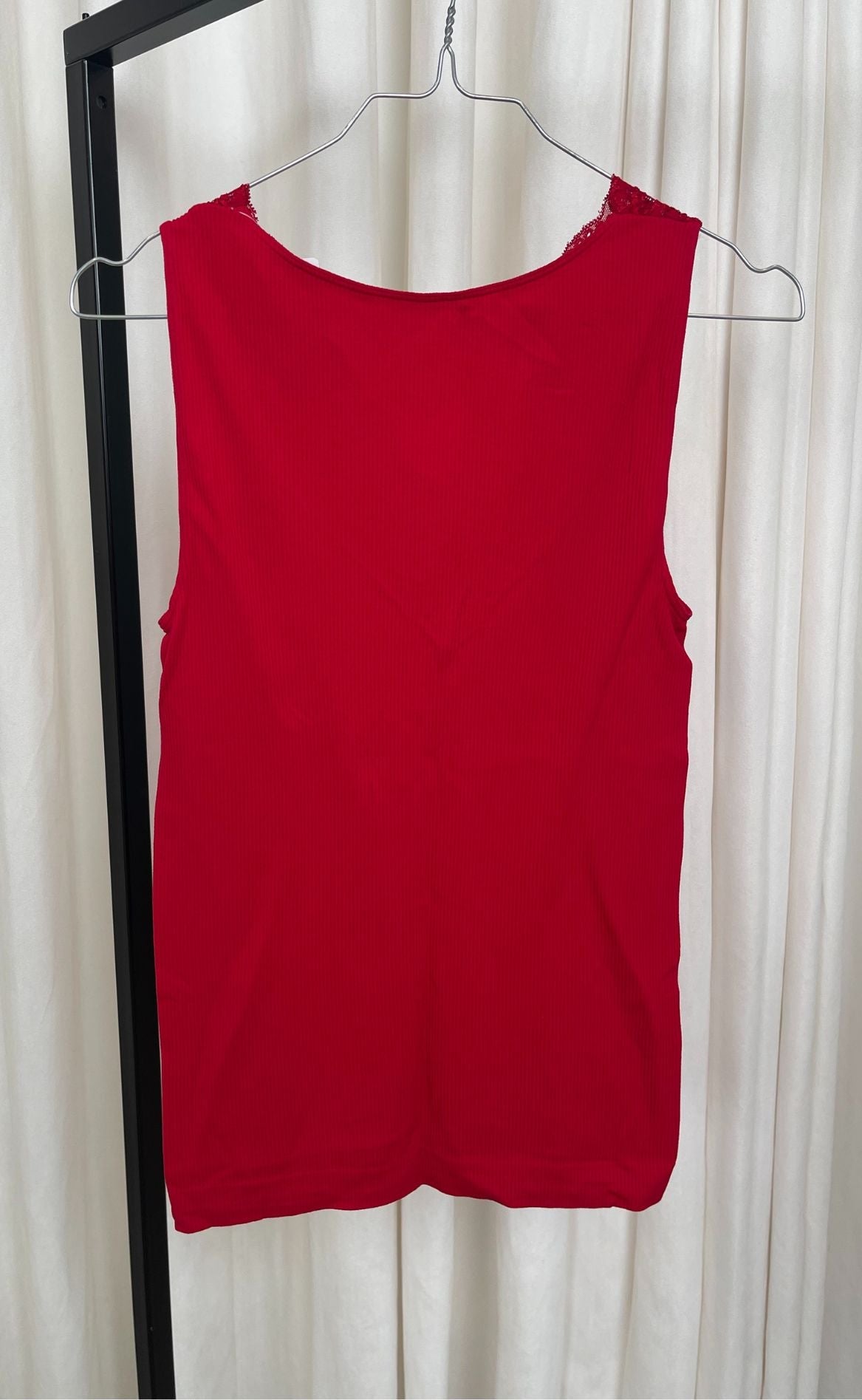 Tim & Simonsen Top - Belen V-Lace - Rosso (vendbar) Hot på udsalg