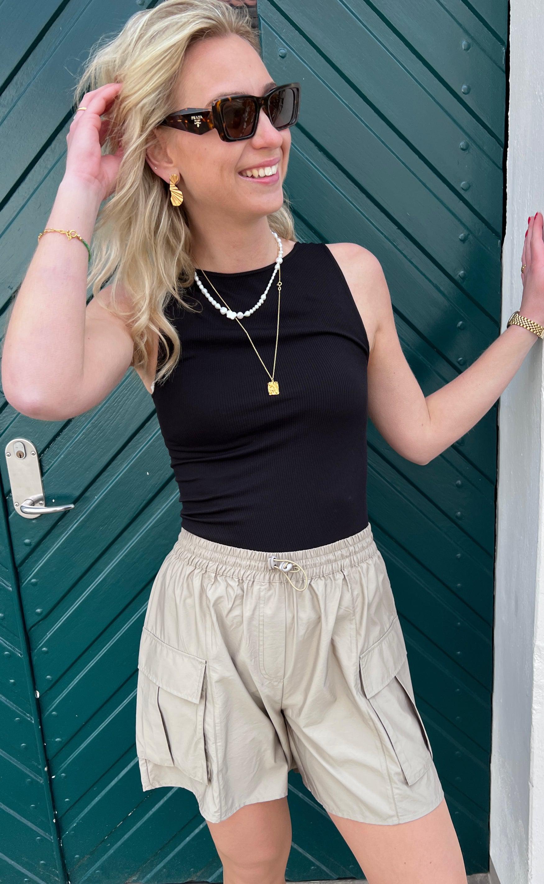 Tim & Simonsen Top - Belen V-Lace - Black (vendbar) på udsalg