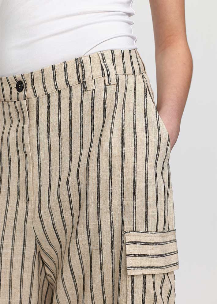 Esmé Studios Kasia Hør Shorts - Pure Cashmere Pinstripe