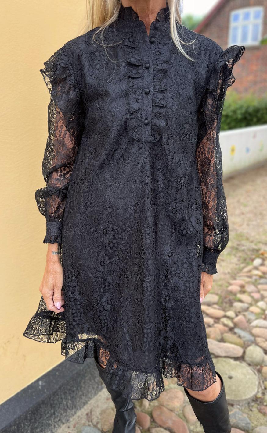 Say INA Copenhagen Kjole - Pia Lace - Black
