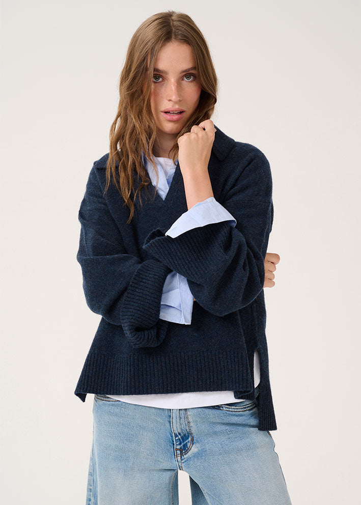 My Essential Wardrobe Huxi V-Neck Pullover - Dark Sapphire Blue Melange
