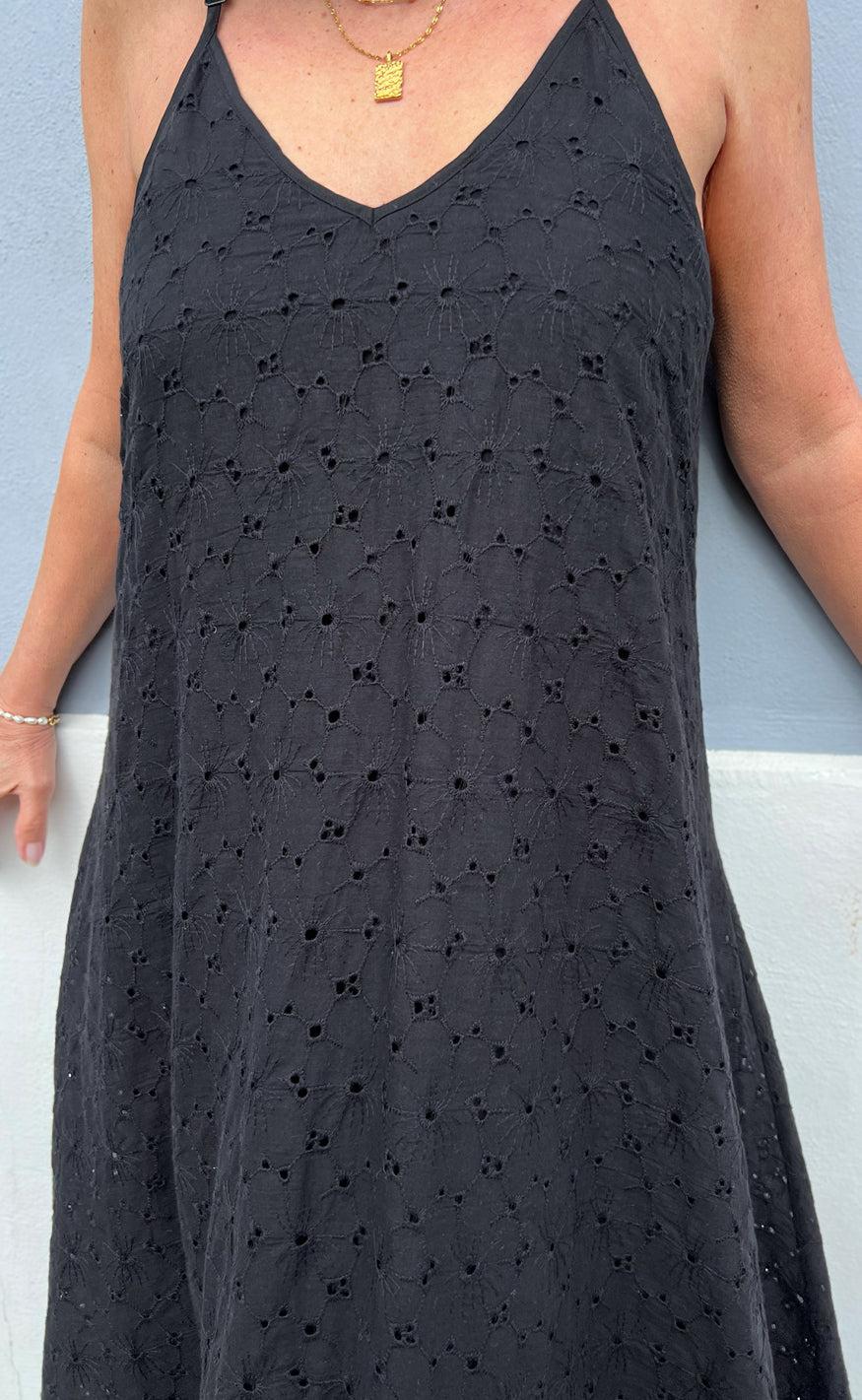 Say INA Copenhagen Kjole - Klara - Black Broderi Anglaise