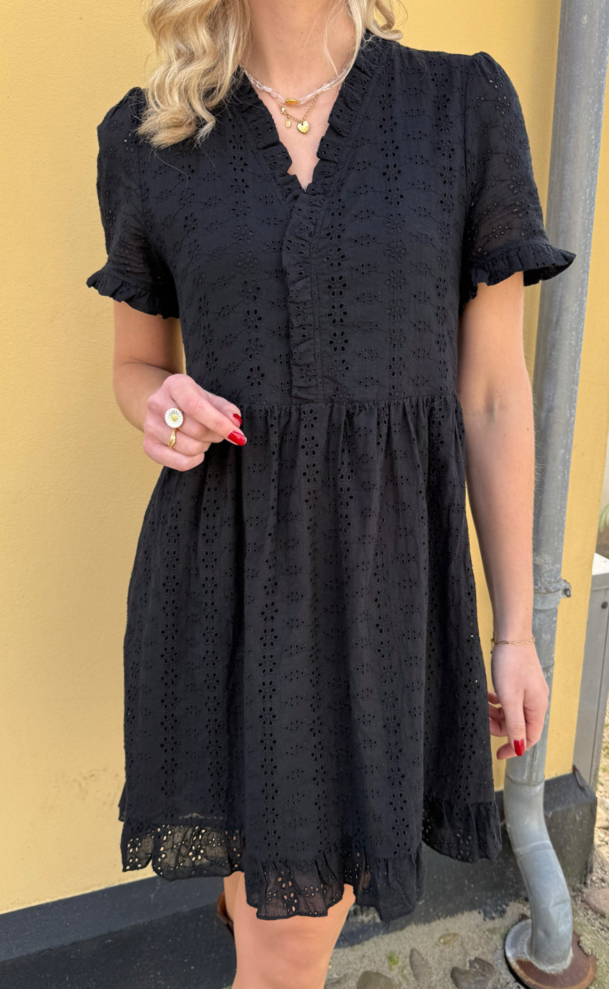 Say INA Copenhagen Kjole - Catja Summer - Black Broderie Anglaise Mode