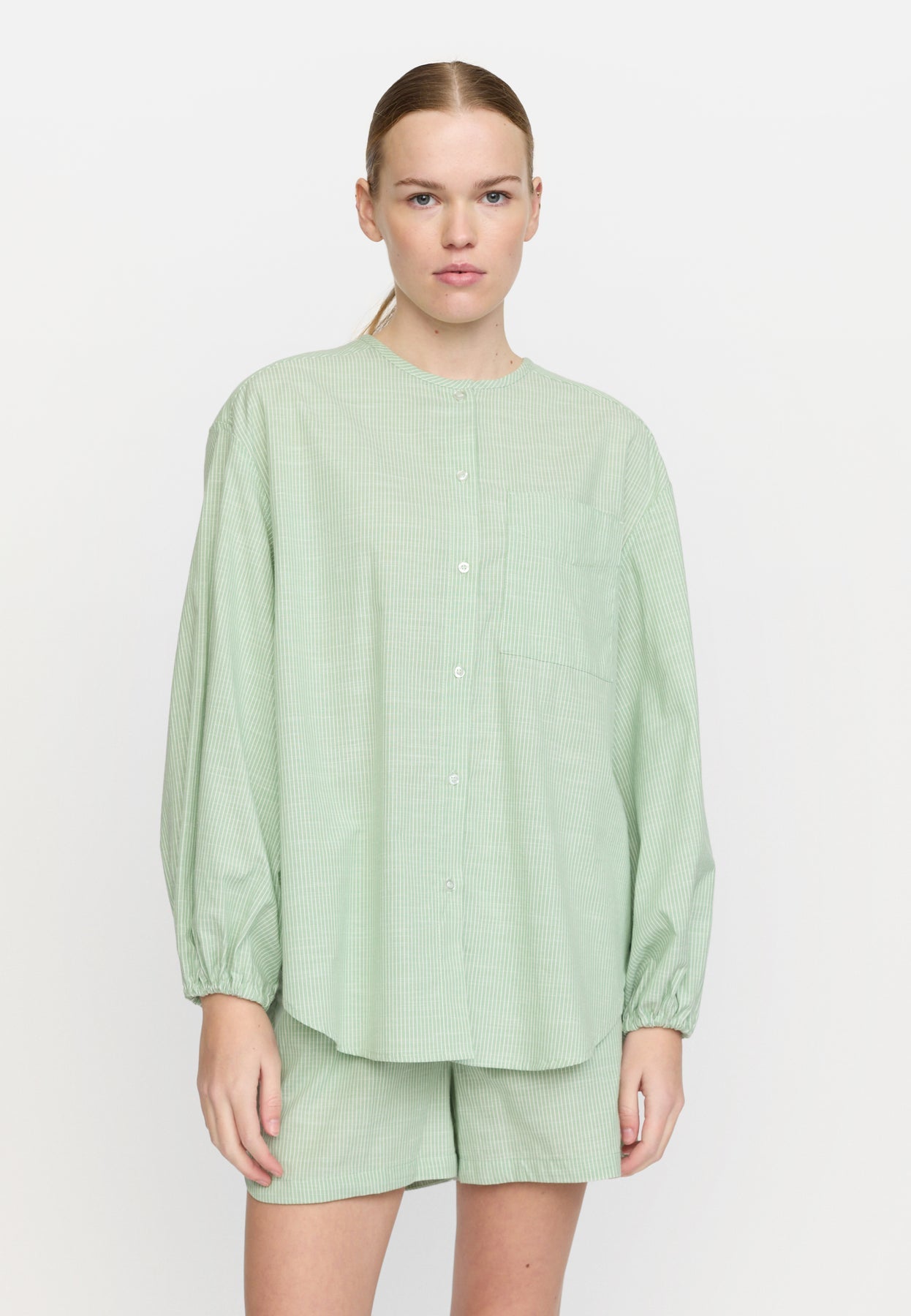 Soft Rebels Ebbi Shirt SR325-706 Mineral Green