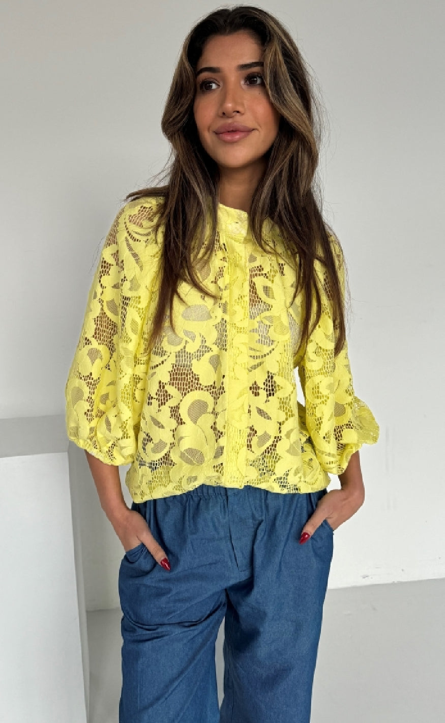 Continue Bluse - Sia Big Lace - Yellow
