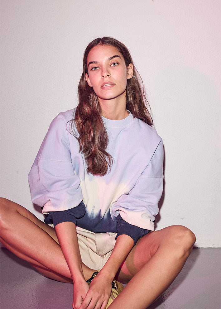 Haute L'amitié Dip Dye Sweatshirt - Blue