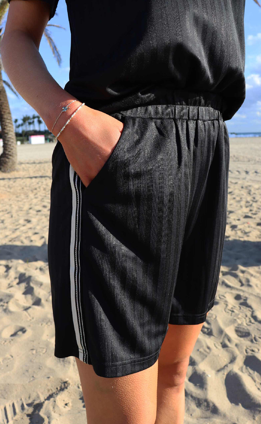 Liberte Shorts - Felia - Black Simili