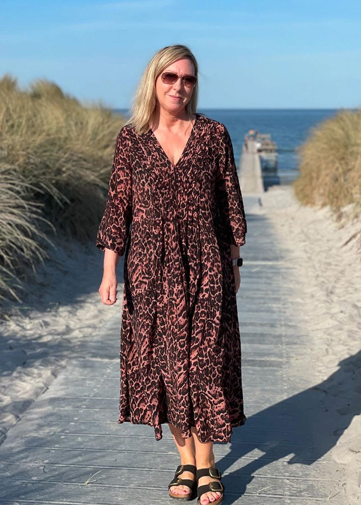 One Season Mia Viscose Kjole - Bodrum Terracotta Leo