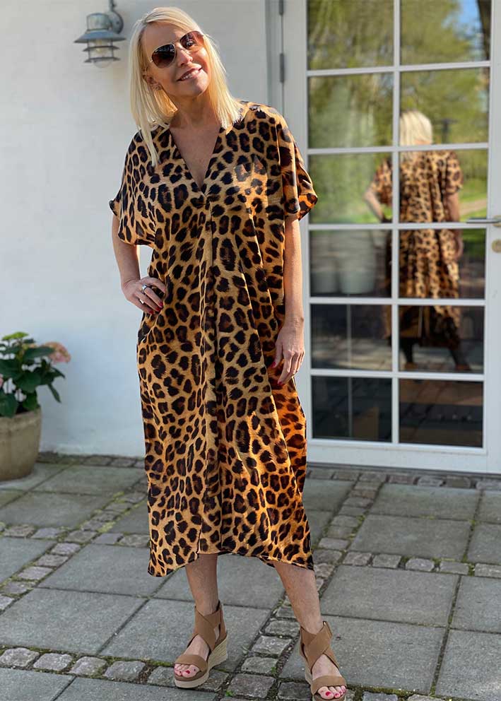 Karmamia Grace Kjole - Leopard Udsalg