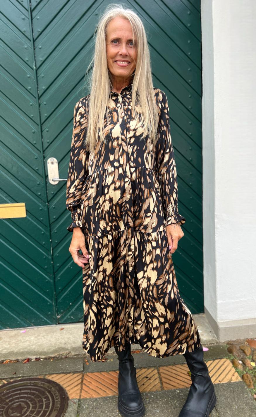 Say INA Copenhagen Kjole - Anna - Black/Brown Print
