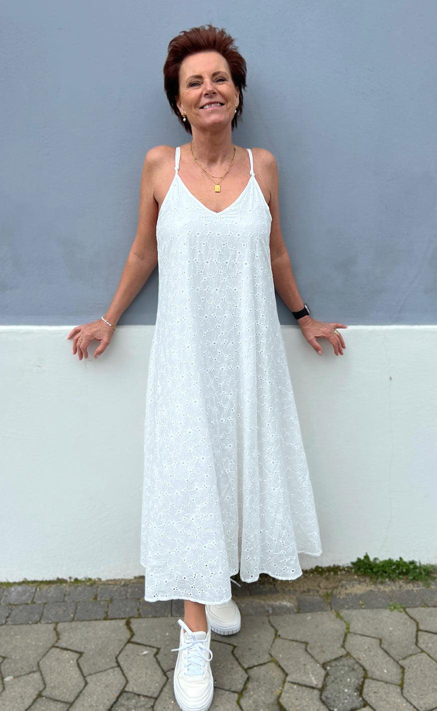 Say INA Copenhagen Kjole - Klara - White Broderi Anglaise