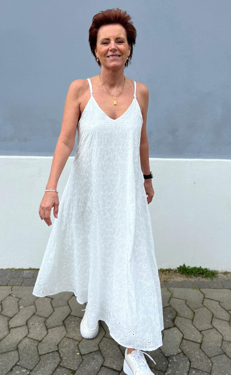 Say INA Copenhagen Kjole - Klara - White Broderi Anglaise