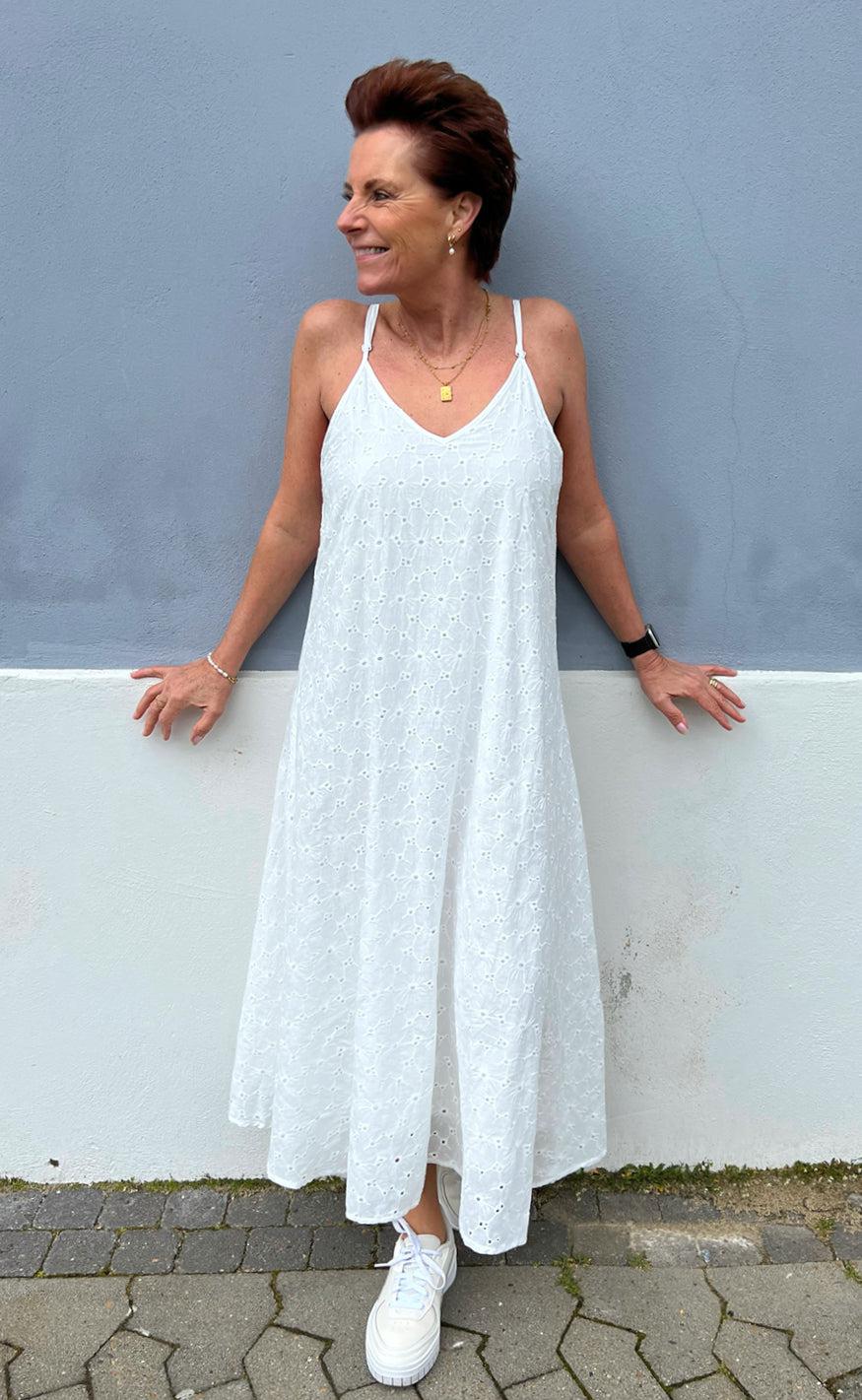 Say INA Copenhagen Kjole - Klara - White Broderi Anglaise