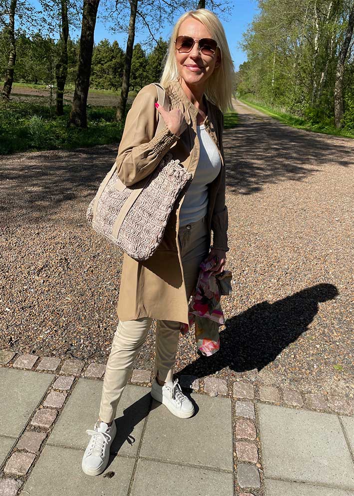 Gustav Henryka knee leather dress 52510 Skindkjole - Desert Sand