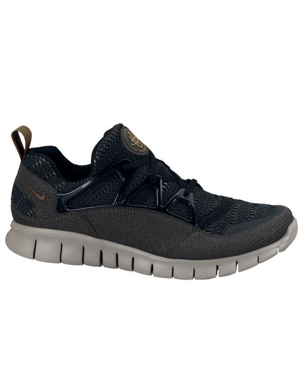 Nike Free Huarache Light Sneaker