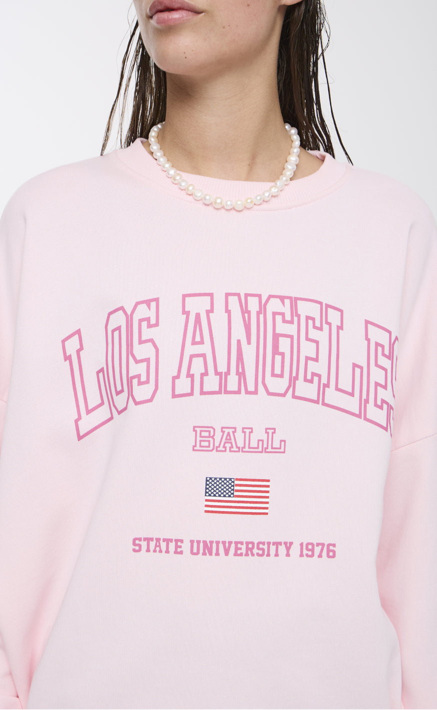 BALL Original Sweatshirt - L. Smith - Milk Shake